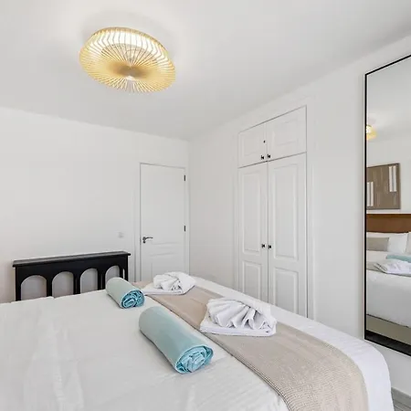 Azur By Aura * بلايا بلانكا