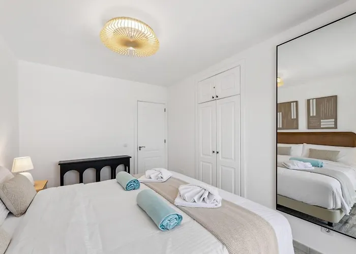 Azur By Aura * بلايا بلانكا